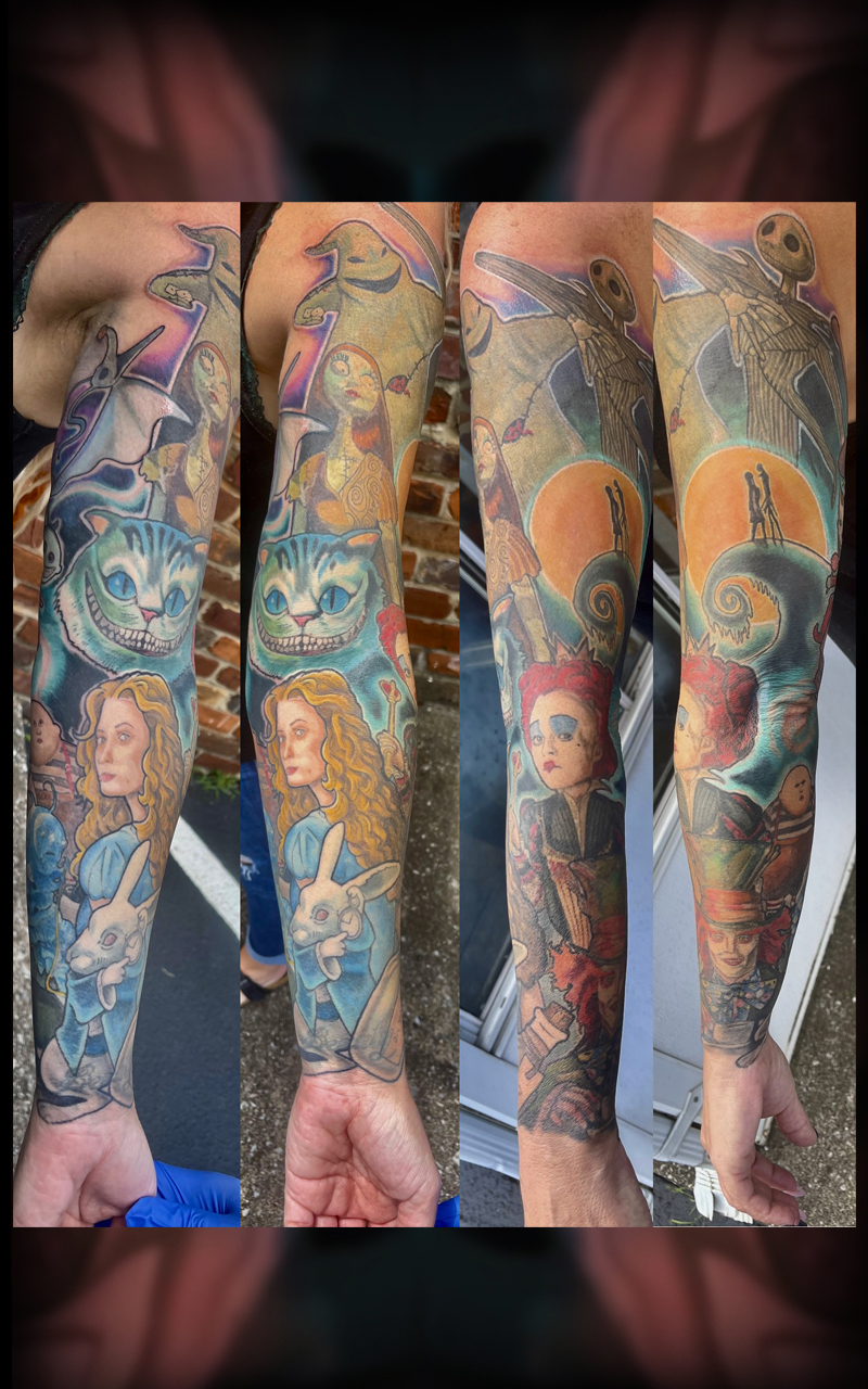 Alice in wonderland sleeve